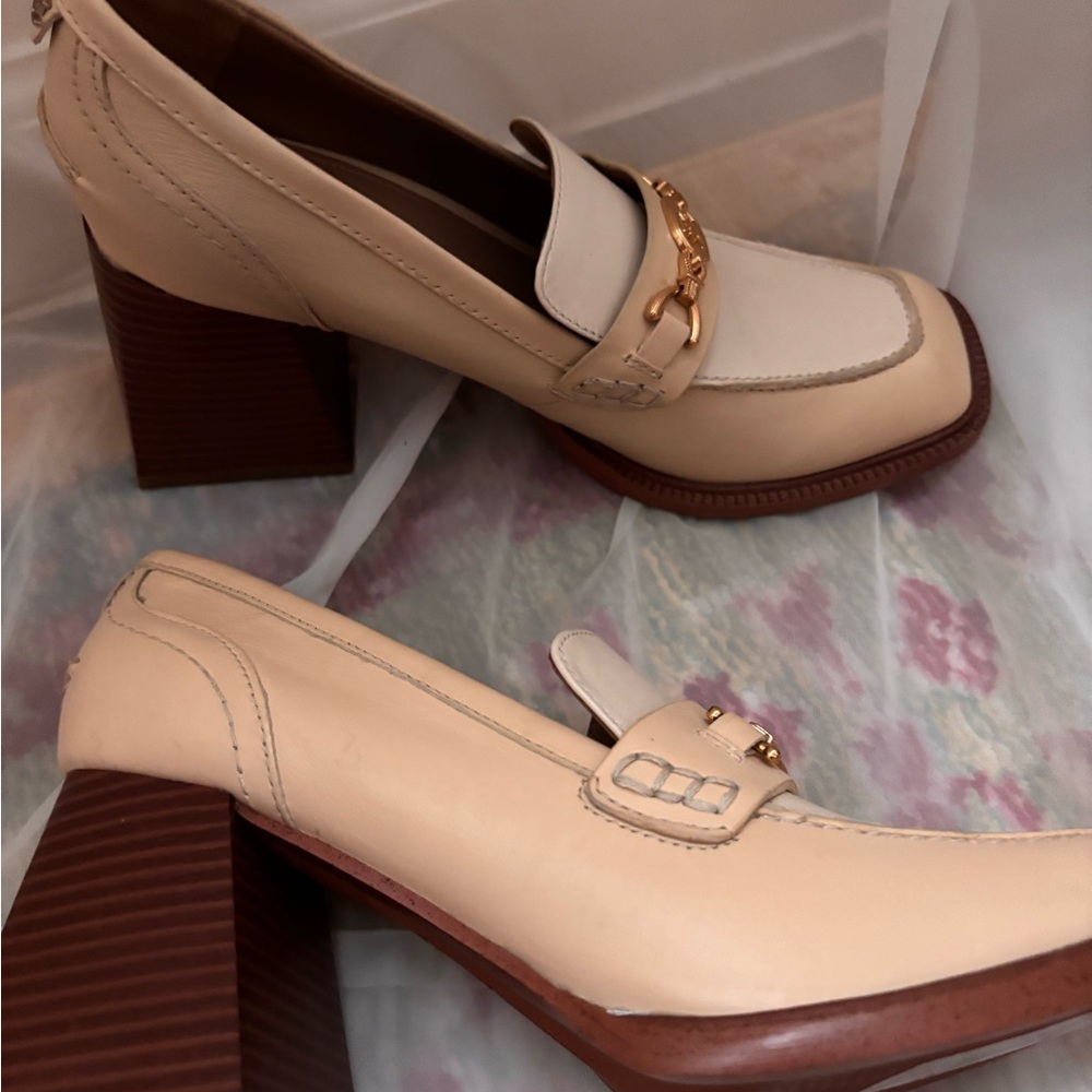 Cream Block-Heel Loafer with Gold Chain Accent - Picture 8 of 9